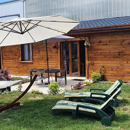 Holiday home Chez Lavalou 4* Chaleureux En Bois Lannemezan